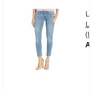 Lucky Brand Lolita skinny ankle chevelle jeans in light wash. Size 14